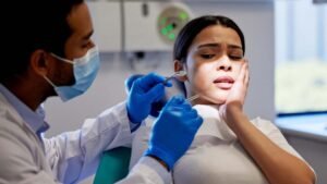 7 Most Common Dental Problems Treated by a Dentist in Lakeside